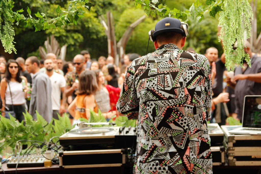 corporate summer party ideas